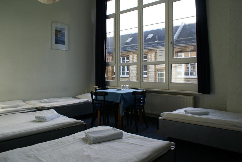 Hotel Transit Berlín Pokoj fotografie